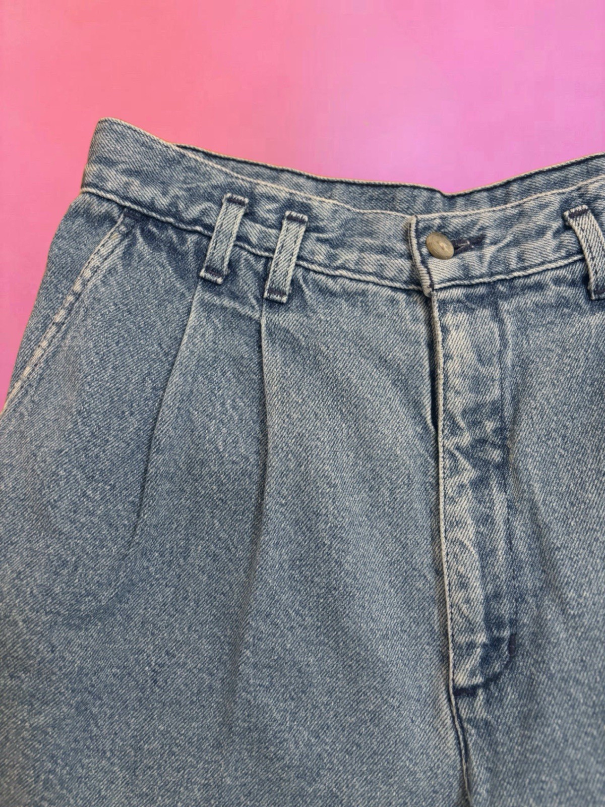 Vintage 80s Dockers Women’s High Waist Blue Denim Mom Jean Shorts Petite Size 12