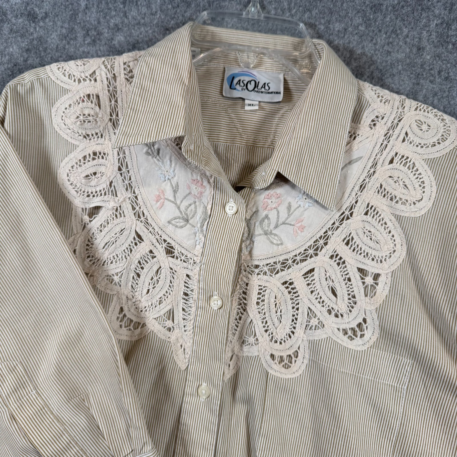 Vtg Lace Collar Bib Embroidered Floral Cottagecore Romantic Striped Country