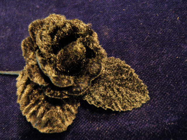 Millinery Flower 1&Prime; Doll Size Velvet Rose KQ5 Dark Gray Pretty + Petite