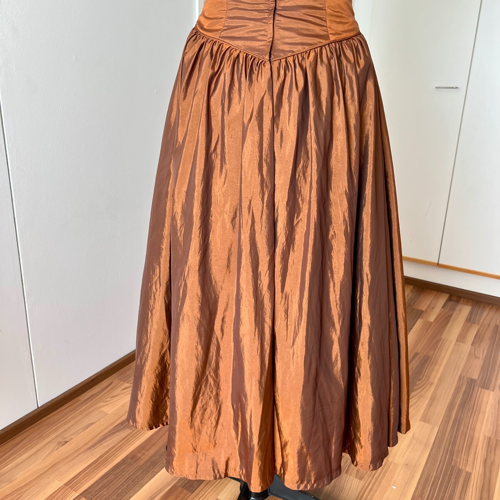 1980s JOHN CHARLES Taffeta Off Shoulder Cocktail Party Dress Basque Waist Prom