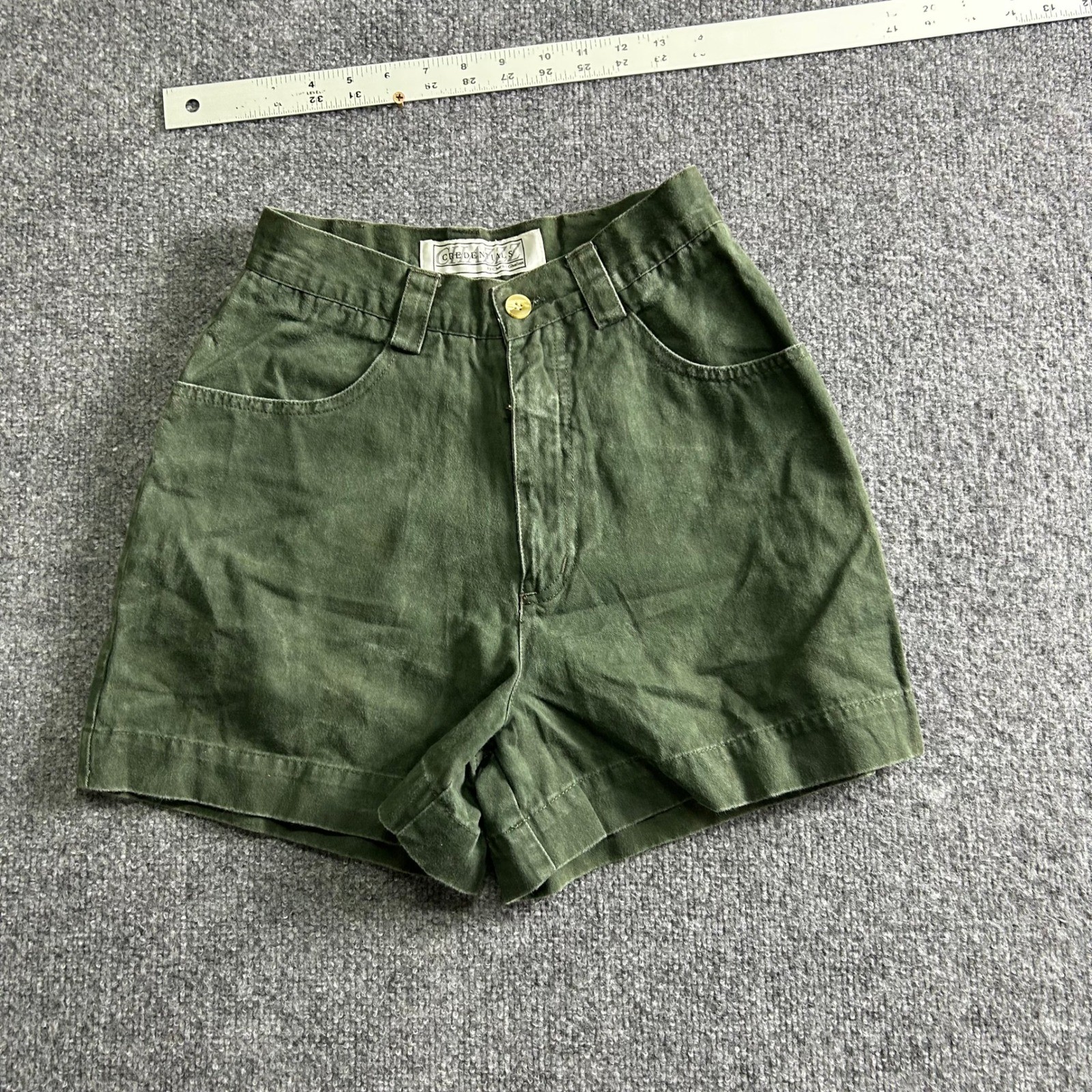 Credentials Shorts Womens Size 5 Olive Green High Waisted Cotton Utility Vintage