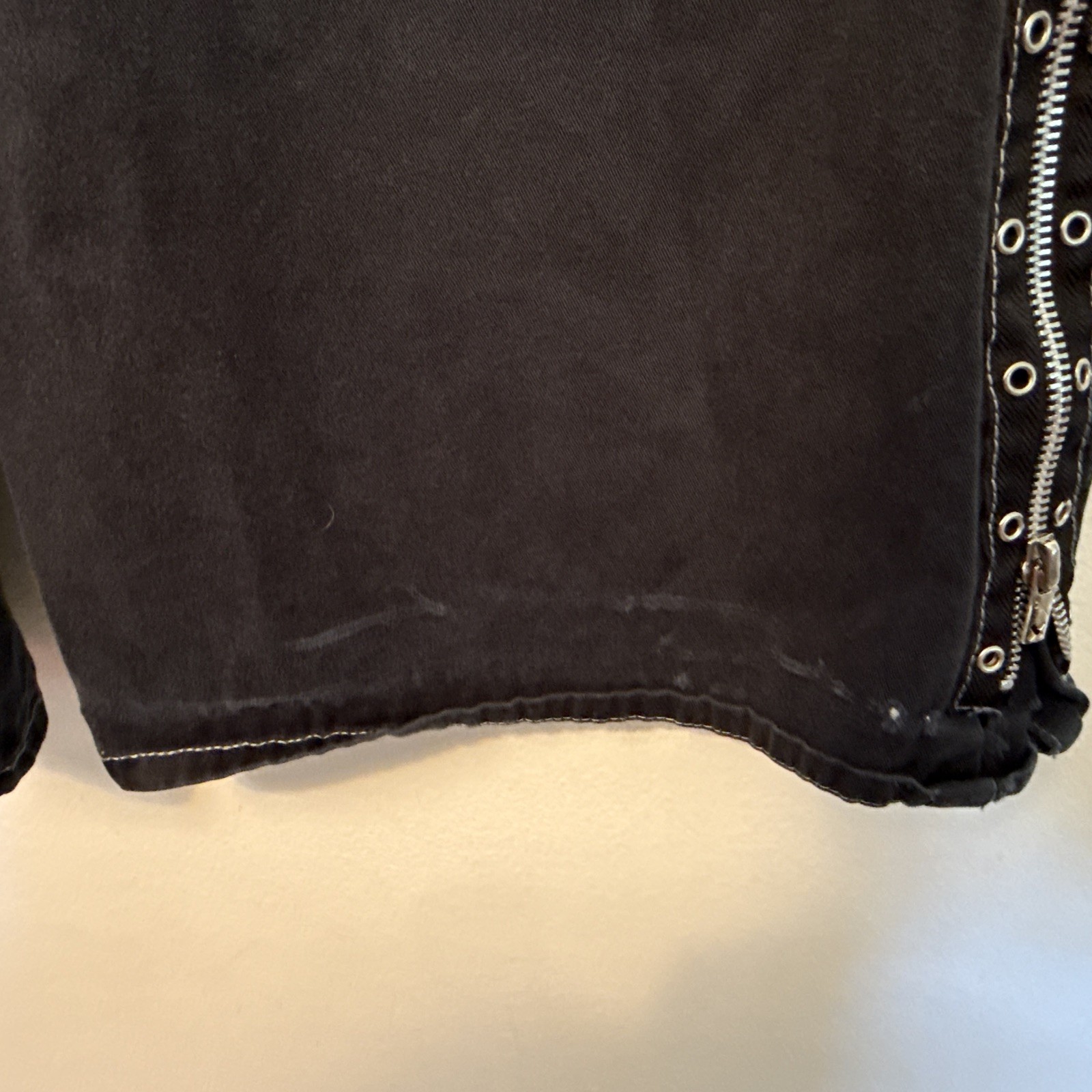 Rare Y2K Tripp NYC Goth Punk Bondage Pants Zip Off Women Size 11 Chain Wide Leg
