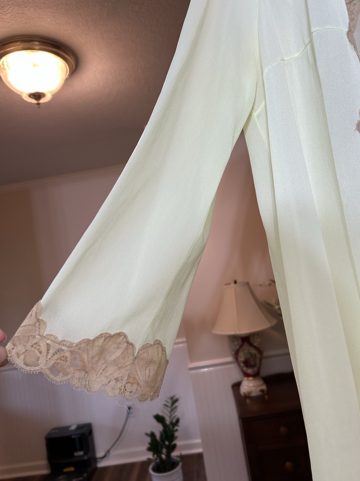 Vintage Emilio Pucci Formfit Rogers Nightgown Robe Lingerie Lace Detail Ivory