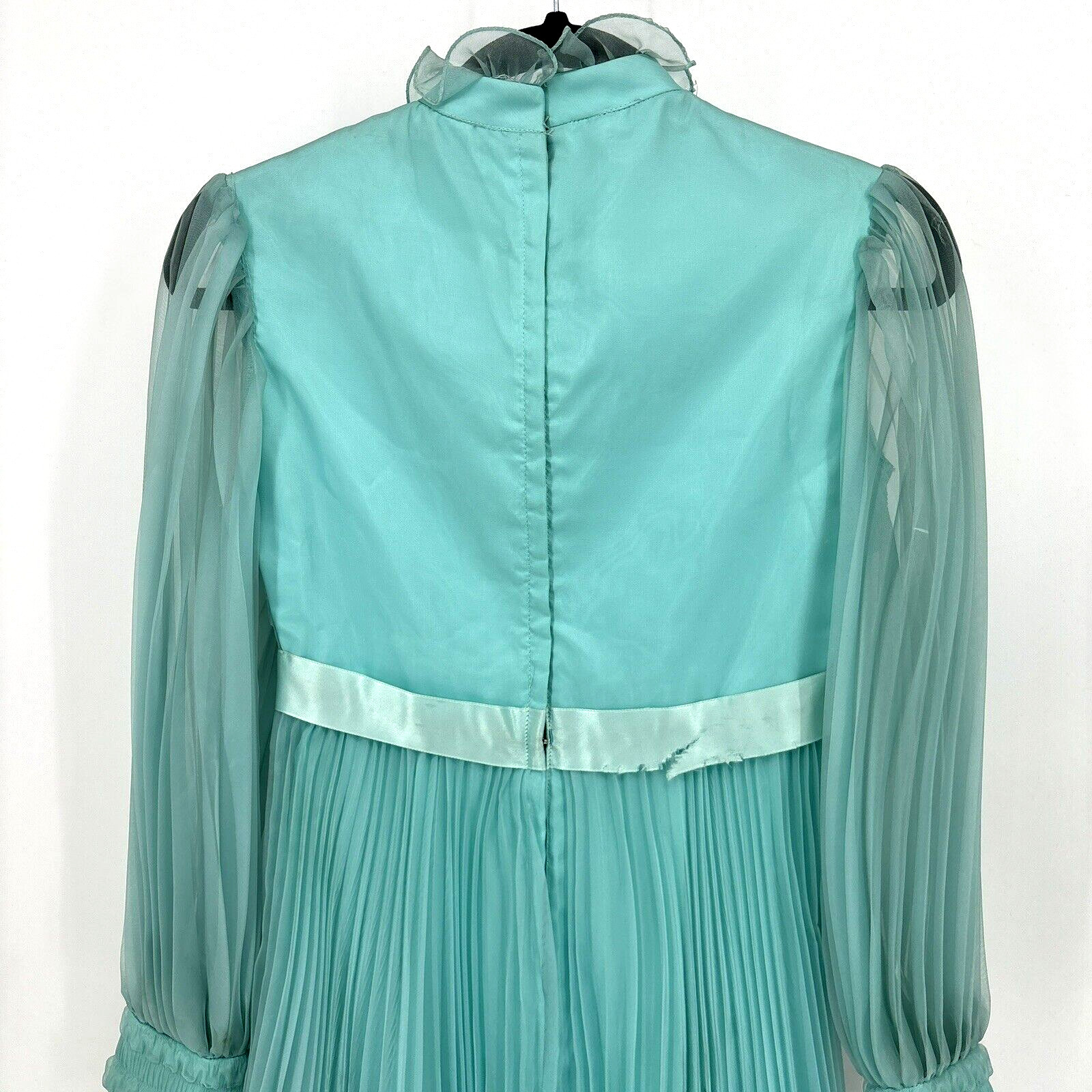 Vintage 1950&rsquo;s Montgomery Ward Aqua Chiffon Dress Gown 26&Prime; Waist Tags *READ*