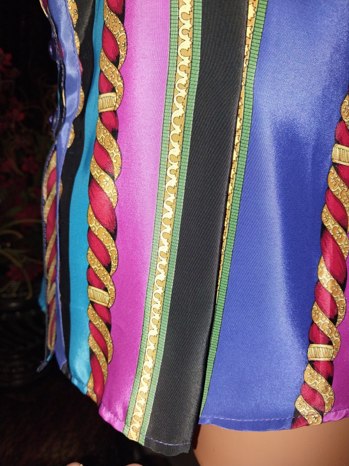 VTG SATIN SHINY VERSACE ESQUE NOTCH COLLAR BLOUSE GOLD ROPES GEO TOP USA 40&Prime; NOS