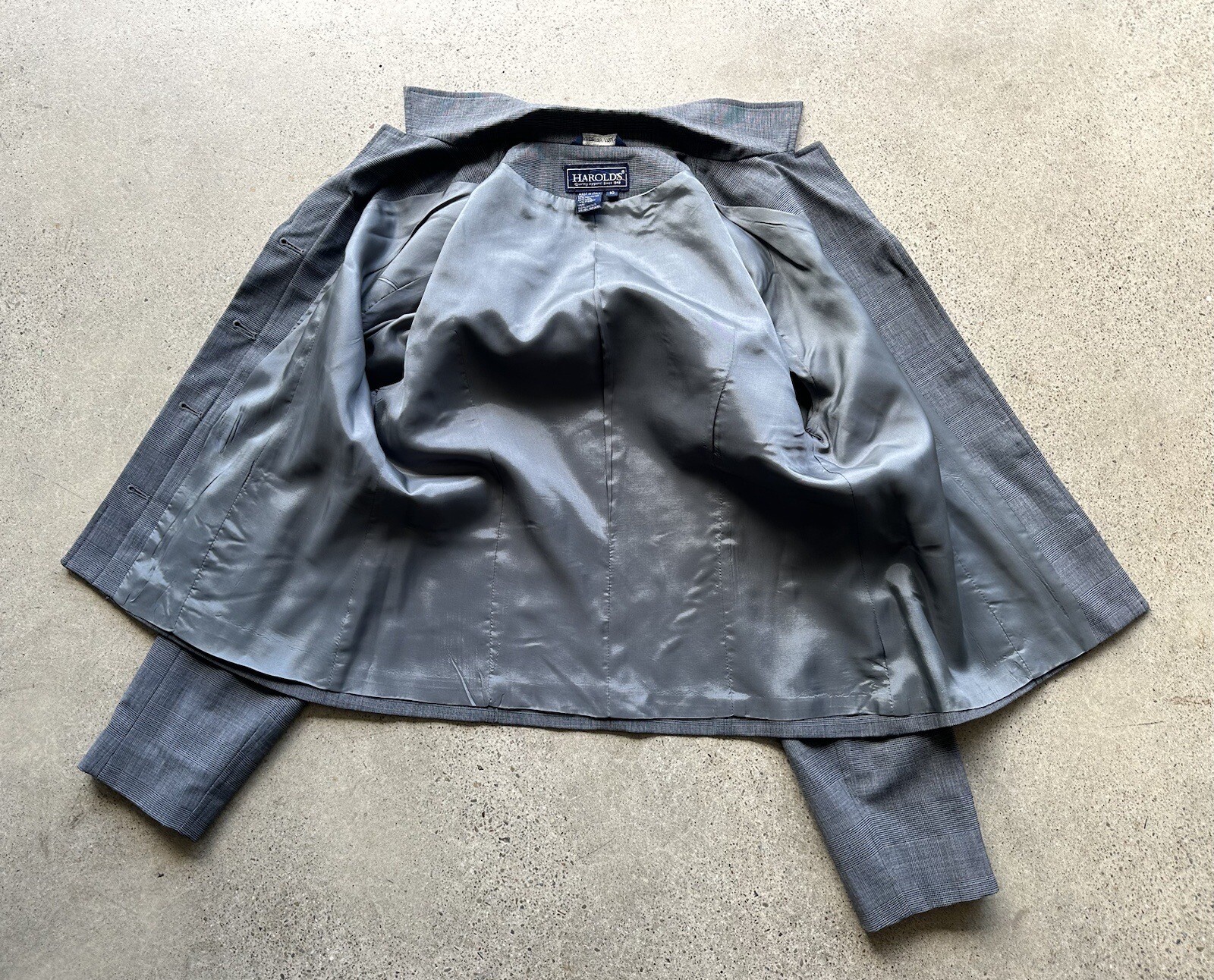 Vintage Harold’s Gray Plaid Polyester & Wool Suit Jacket Blazer Size 10 Italy