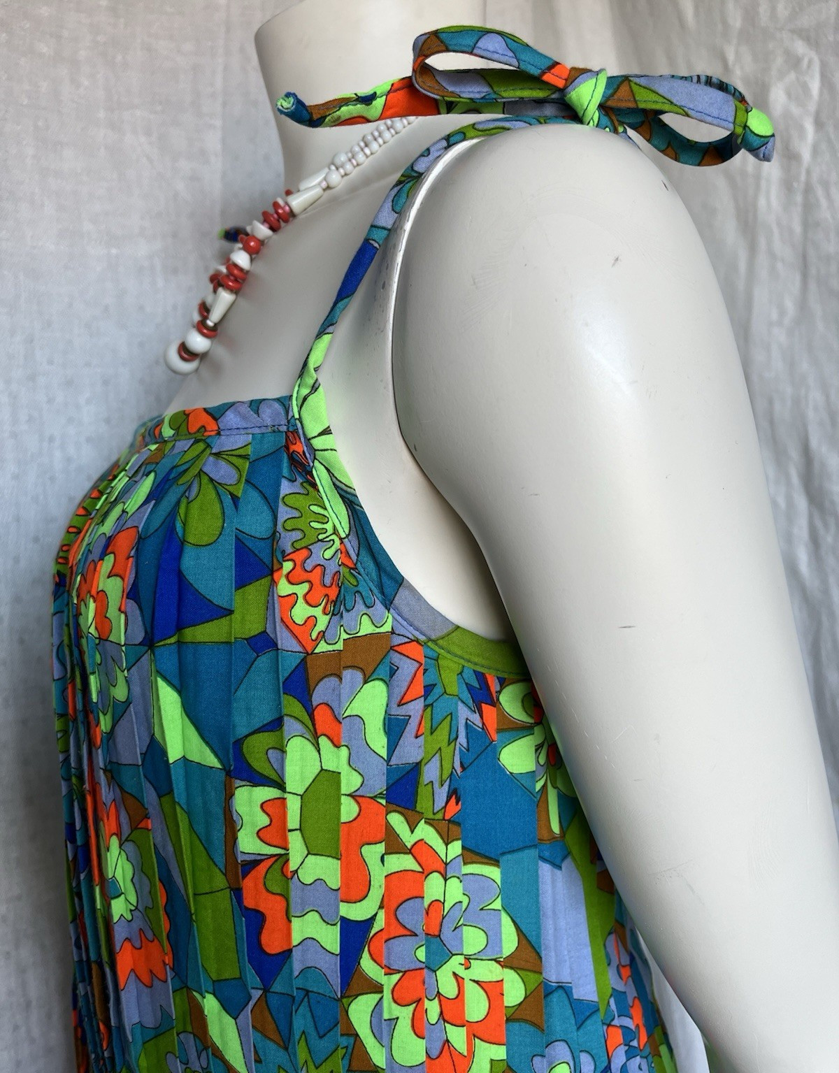 Vintage 60s Mod Go-Go Tank Top Blouse Pleats Retro Floral Summer Beach Resort S
