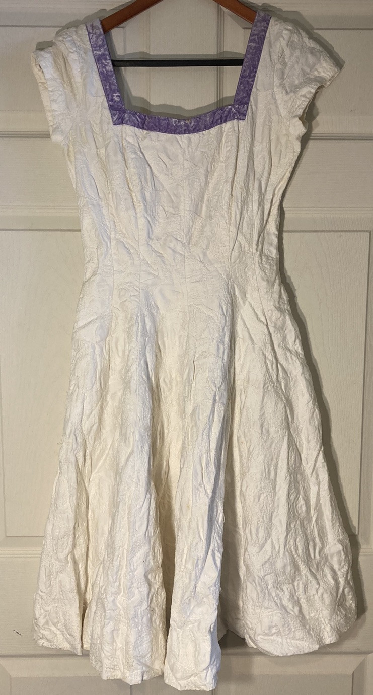 Vintage Jerry Gilden 1950s White Embroidered Linen Spectator Swing Dress USA