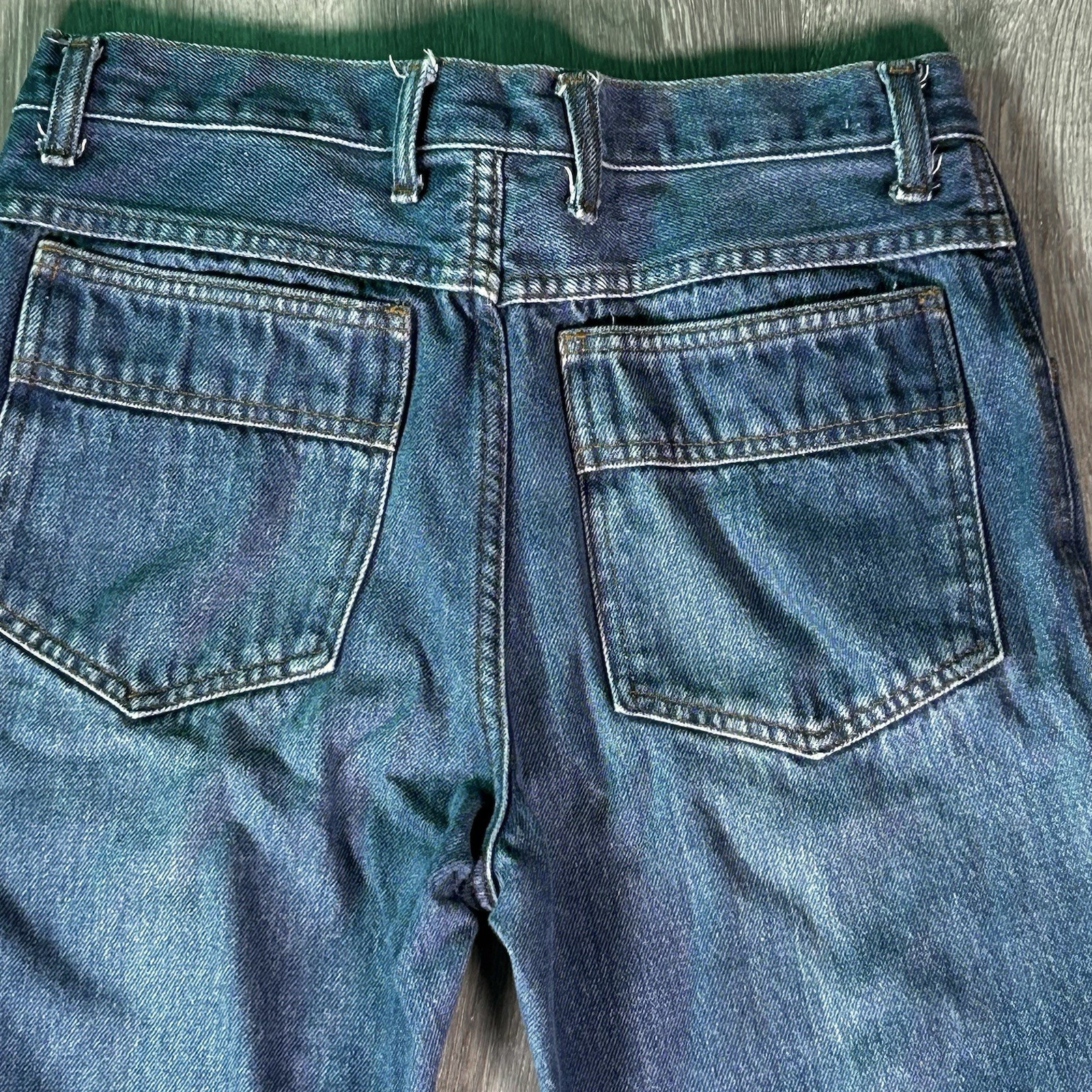 Vintage Women’s Jeans 33×29 Wide Leg Flare Embroidered Denim Western Boot Cut