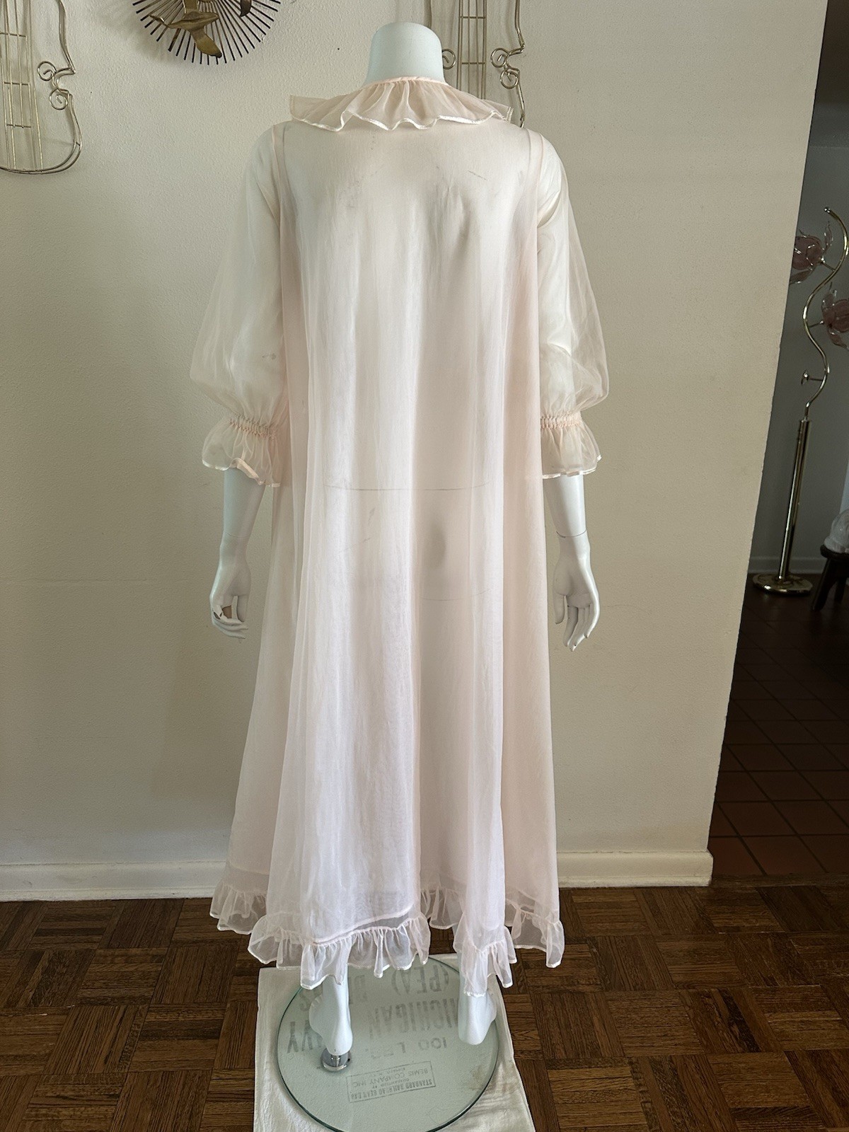 1960s Miss Elaine Pink Sheer Nylon Peignoir Robe Ruffle Front Double Layer VTG