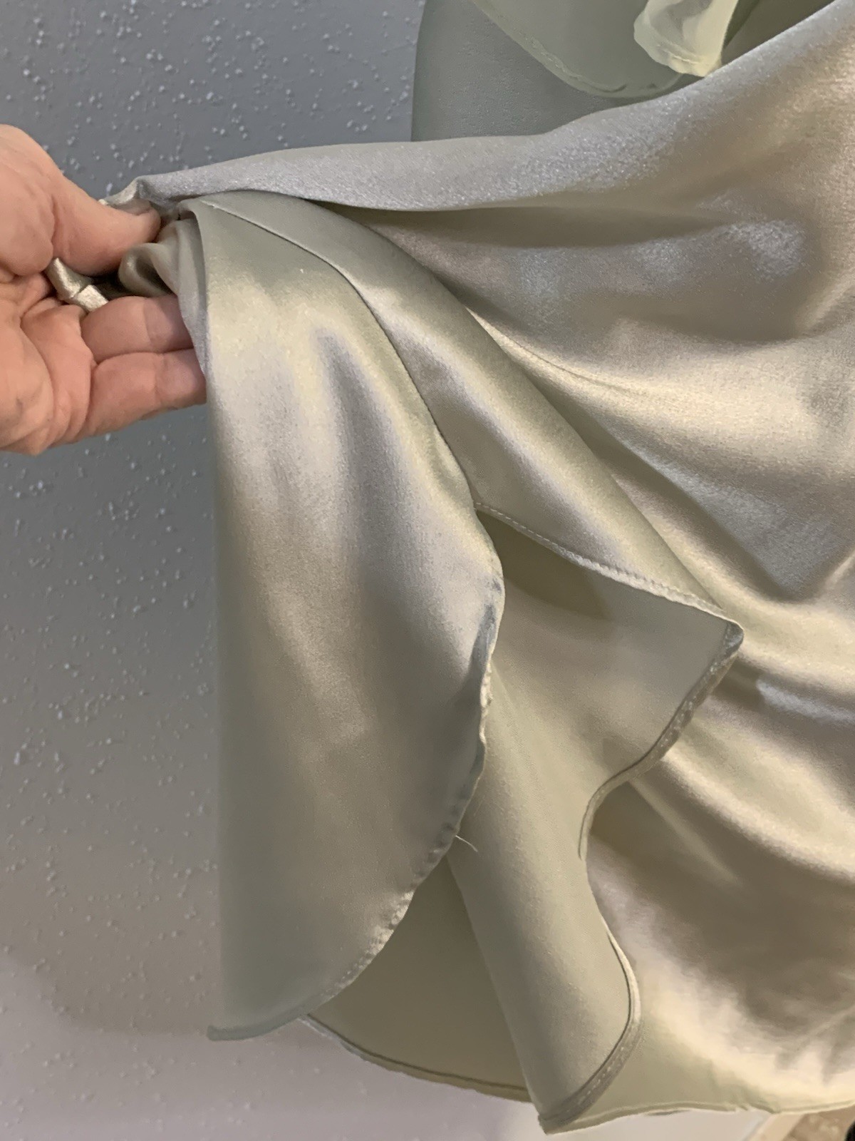 VTG Valentino Intimo Nieman Marcus Nightgown Satin Silky Sz L Sage Green Beauty