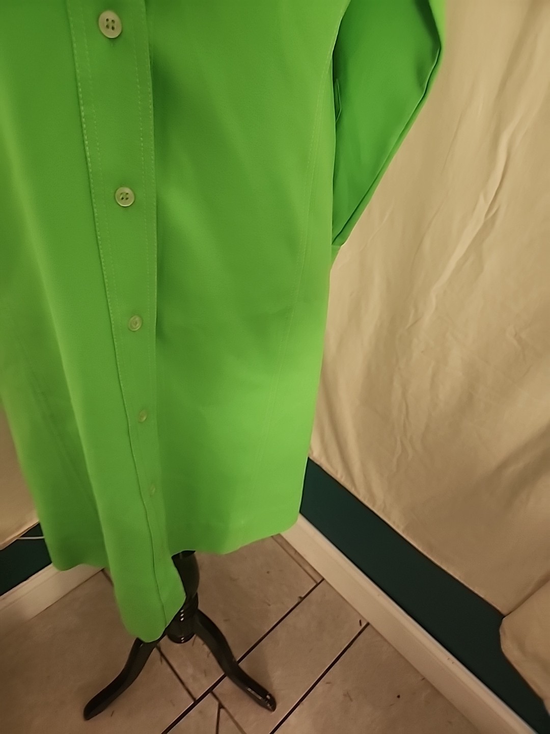 Sir James Hong Kong 1970s lime green long-sleeve collared shirt dress Small