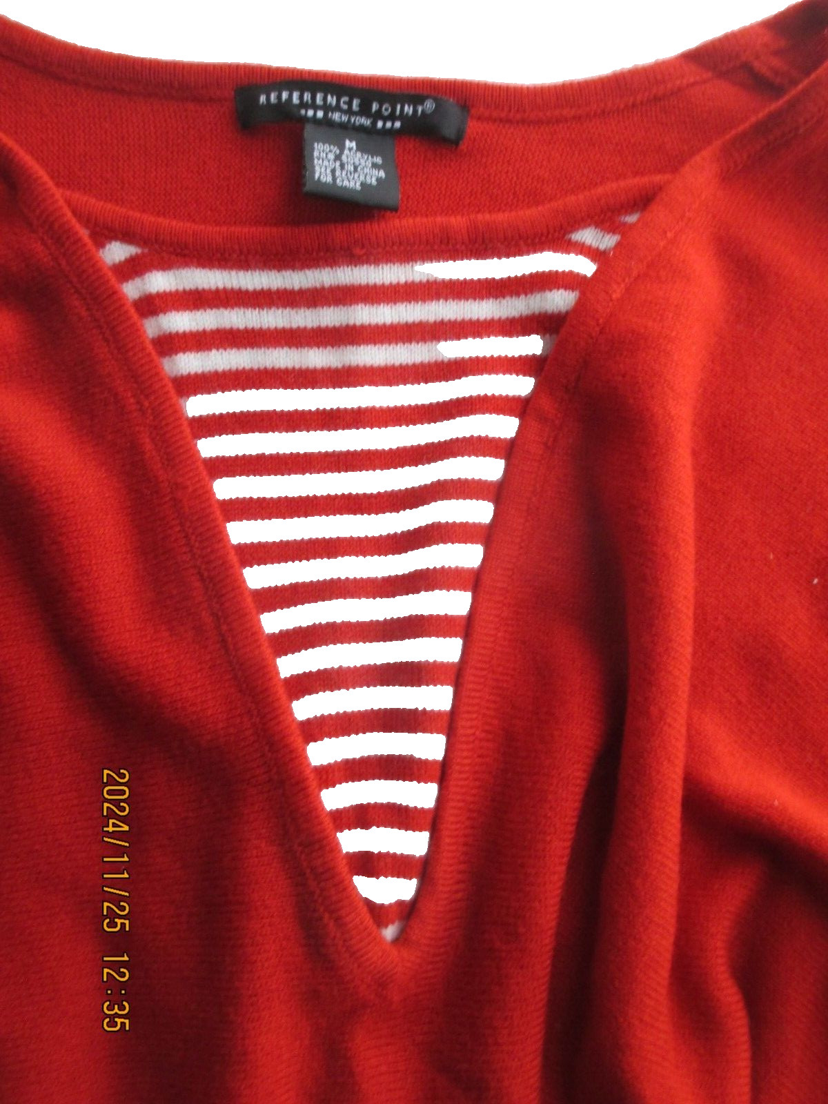 Vintage Women&rsquo;s Size Medium Reference Point Sweater Red & White Acrylic New Tag