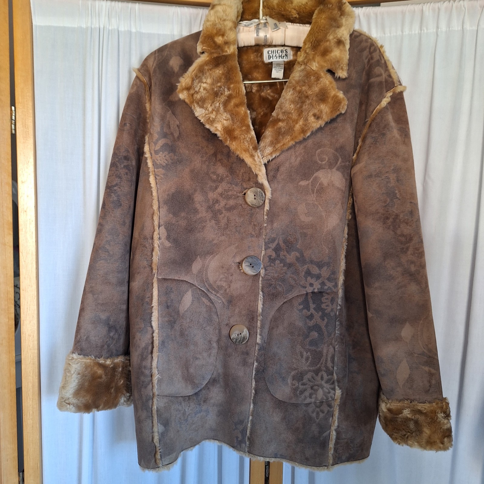 Vtg Chico&rsquo;s Design Artisan Faux Suede Fur Shearling Coat Sz 1