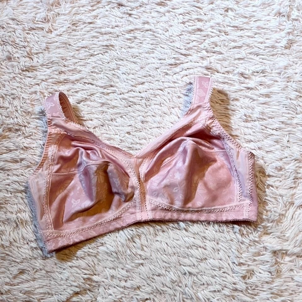 Underscore Unlined Wirefree Full Coverage Bra Womans 40DD Feminine Delicate