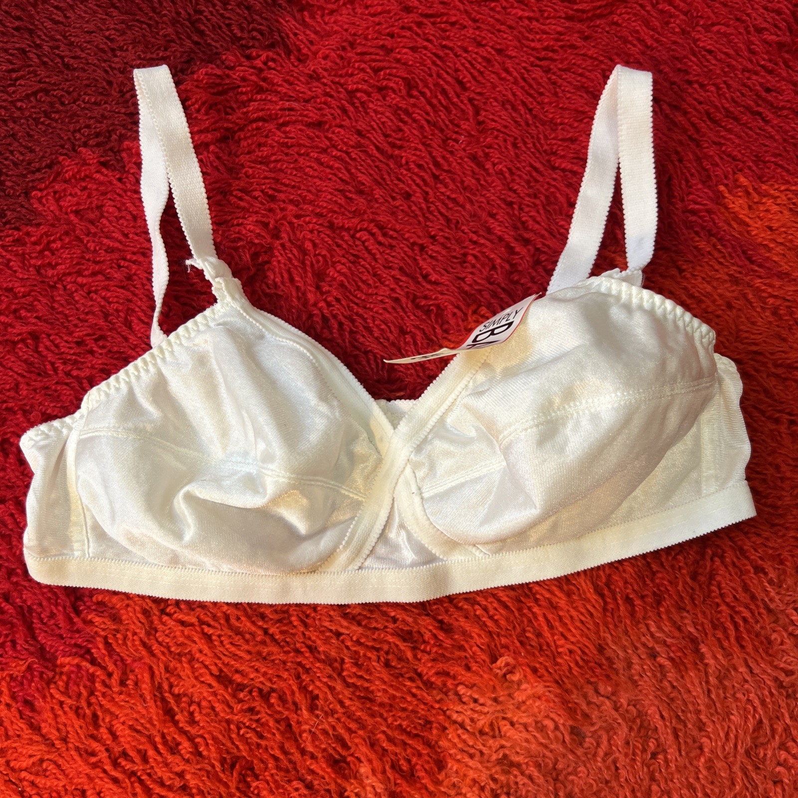 Vintage Simply Basic Front Close Soft Cup New Old Stock Bullet 36C