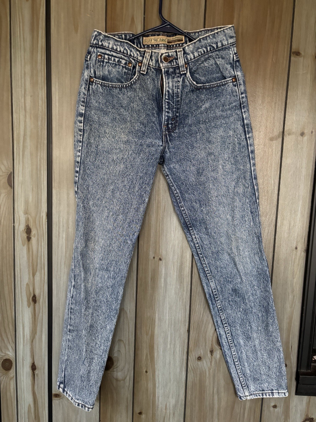 Vintage acid wash straight taper cut levi’s silver tab jeans