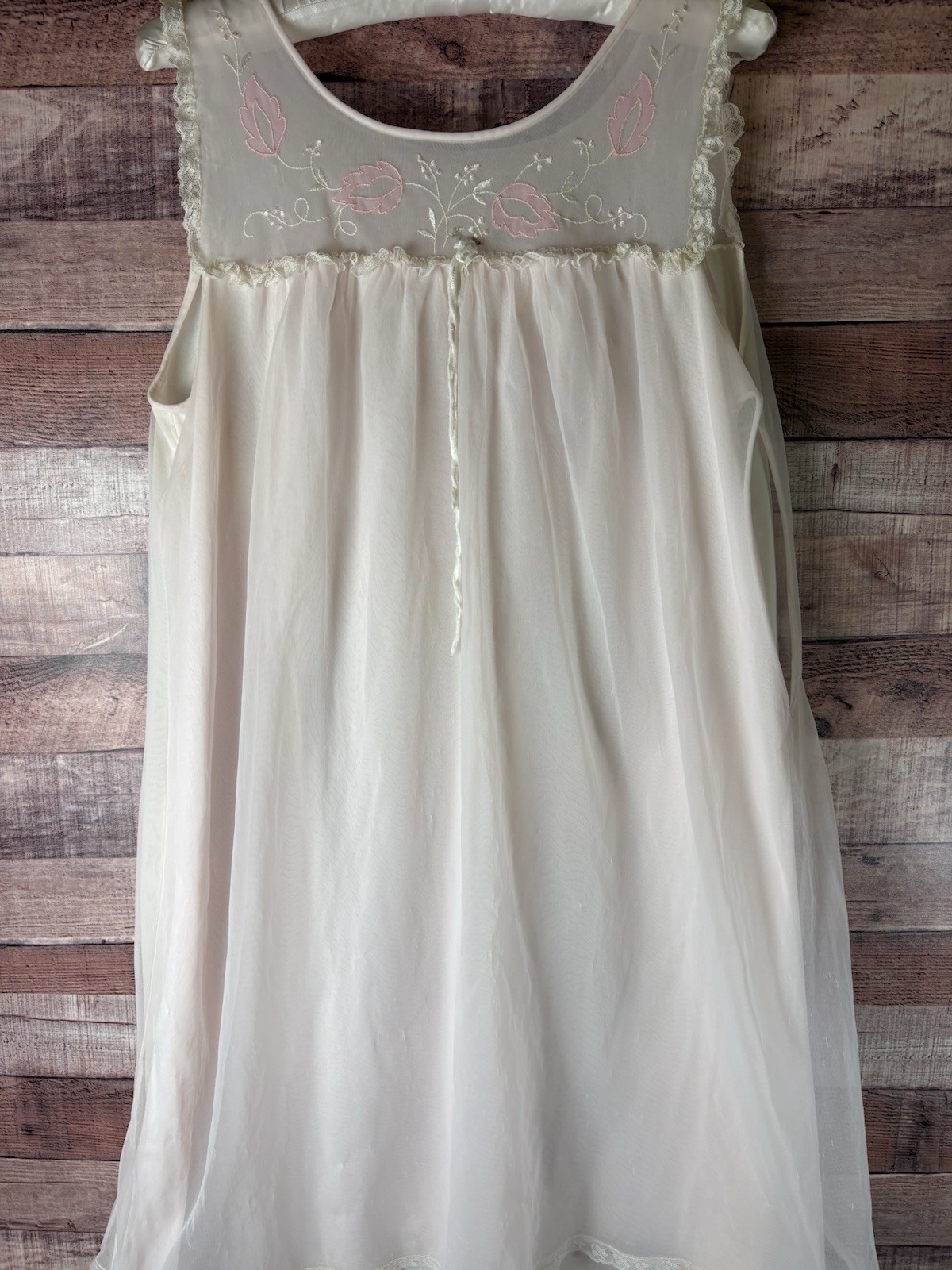1950-60 Pale Pink Chiffon Babydoll Nightie