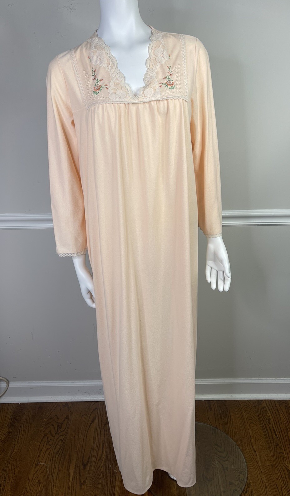 Vintage Sears Peach Nightgown Long Size Large 37.5-40.5 Tall Made In USA Soft