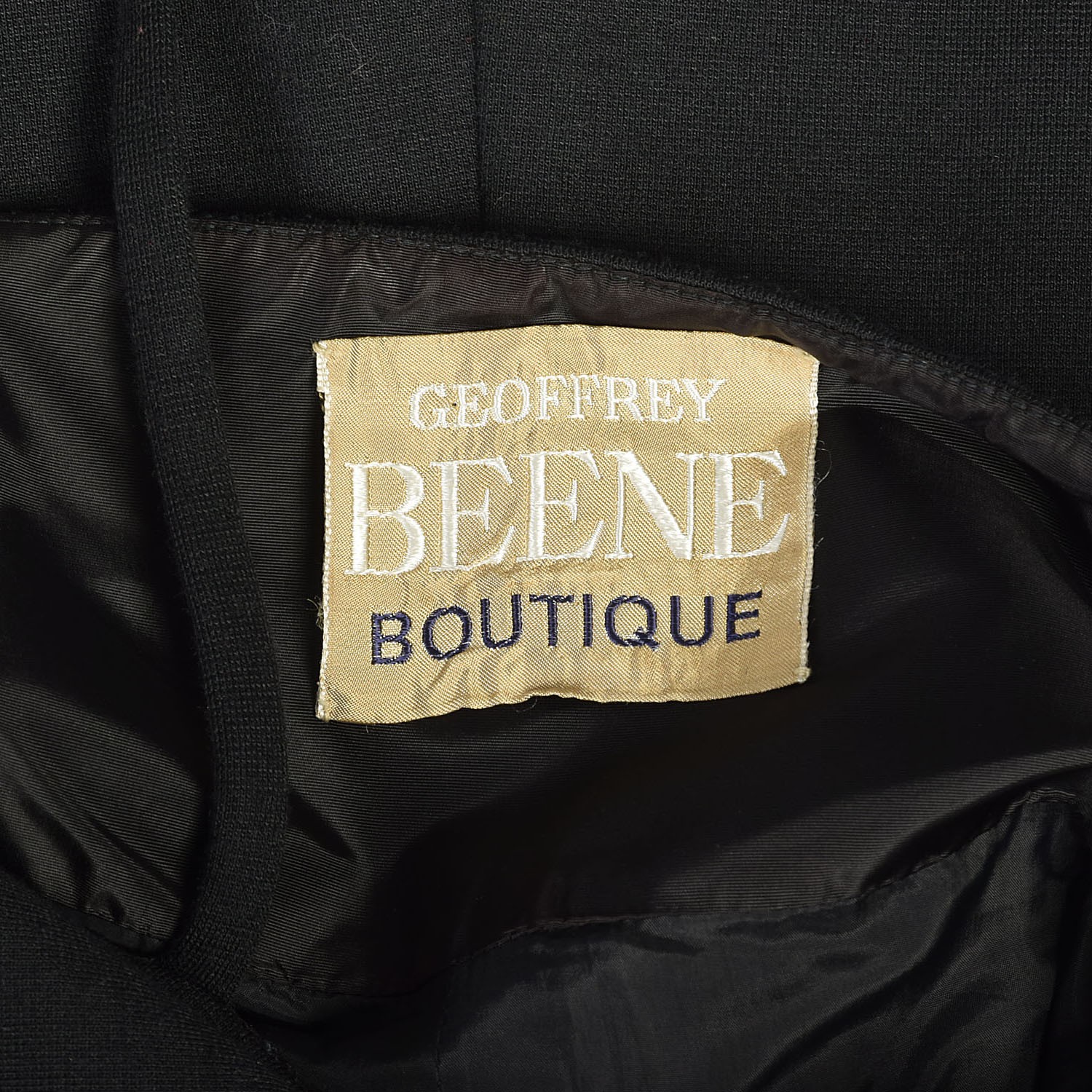 Medium 1970s Geoffrey Beene Black Maxi Heavy Knit Patch Pocket Button Layer Maxi