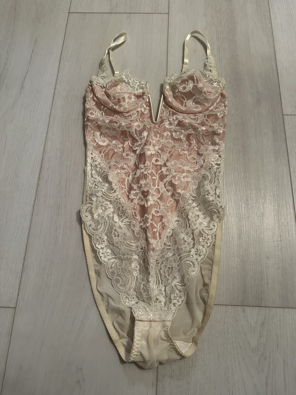 Vintage Nylon Teddy Lingerie Sz S – Ivory / Peach – Lace Sheer
