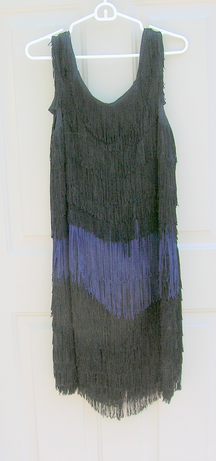 VINTAGE BEAD FRINGE FLAPPER DRESS – SIZE M – BEST OFFER