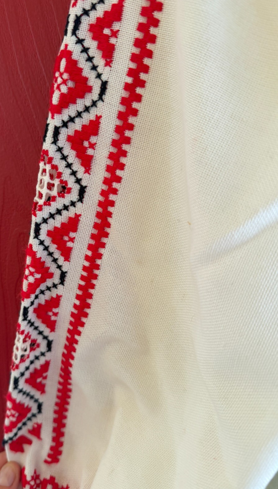 Vintage Hungarian Blouse Embroidered Peasant Top Ethnic Folk Shirt Cross-Stitch!
