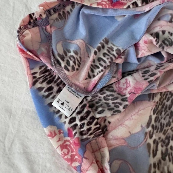 2000s y2k Venus pink & blue leopard print blouse