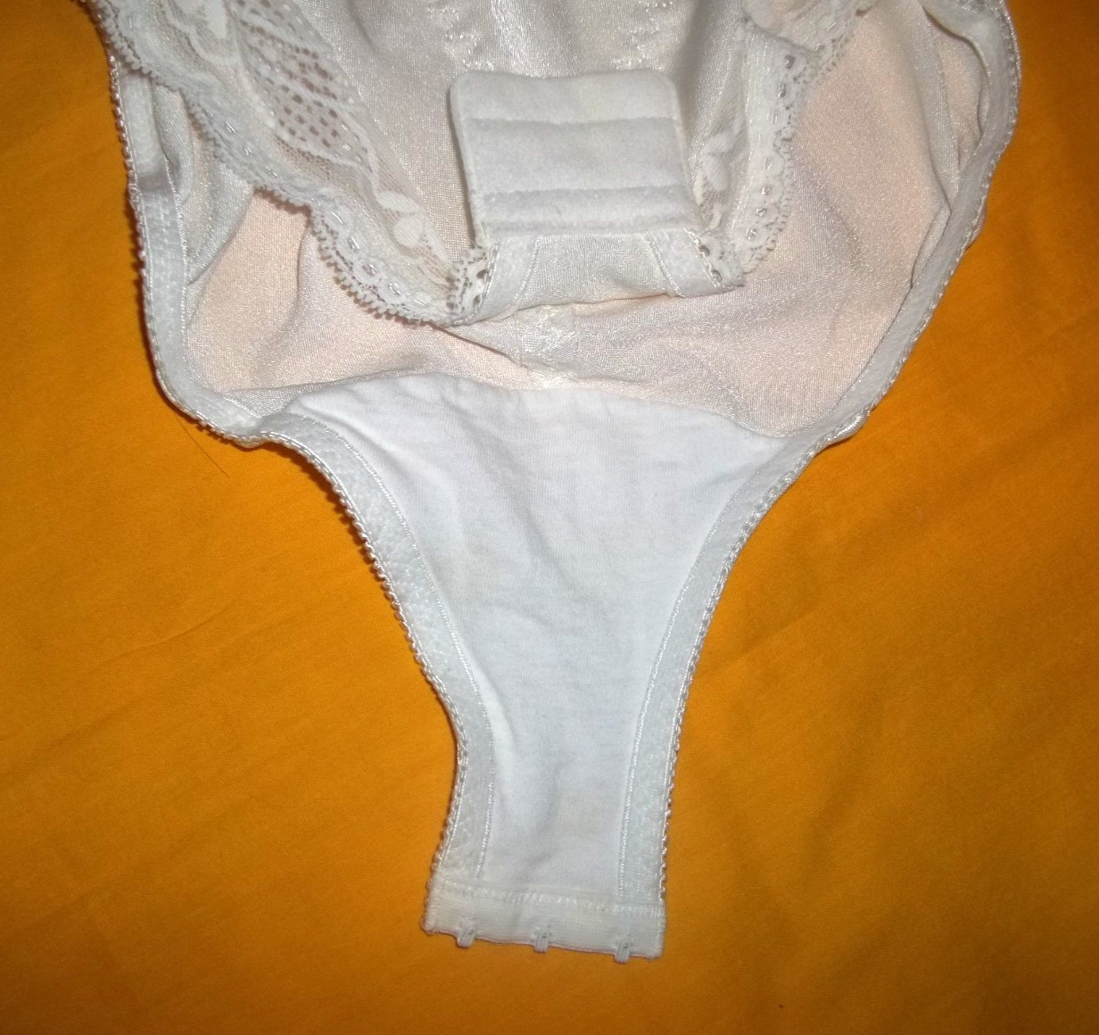 Vtg Maidenform Flexees 5869 All in One Girdle Second Skin Shaper Bodysuit sz 34B