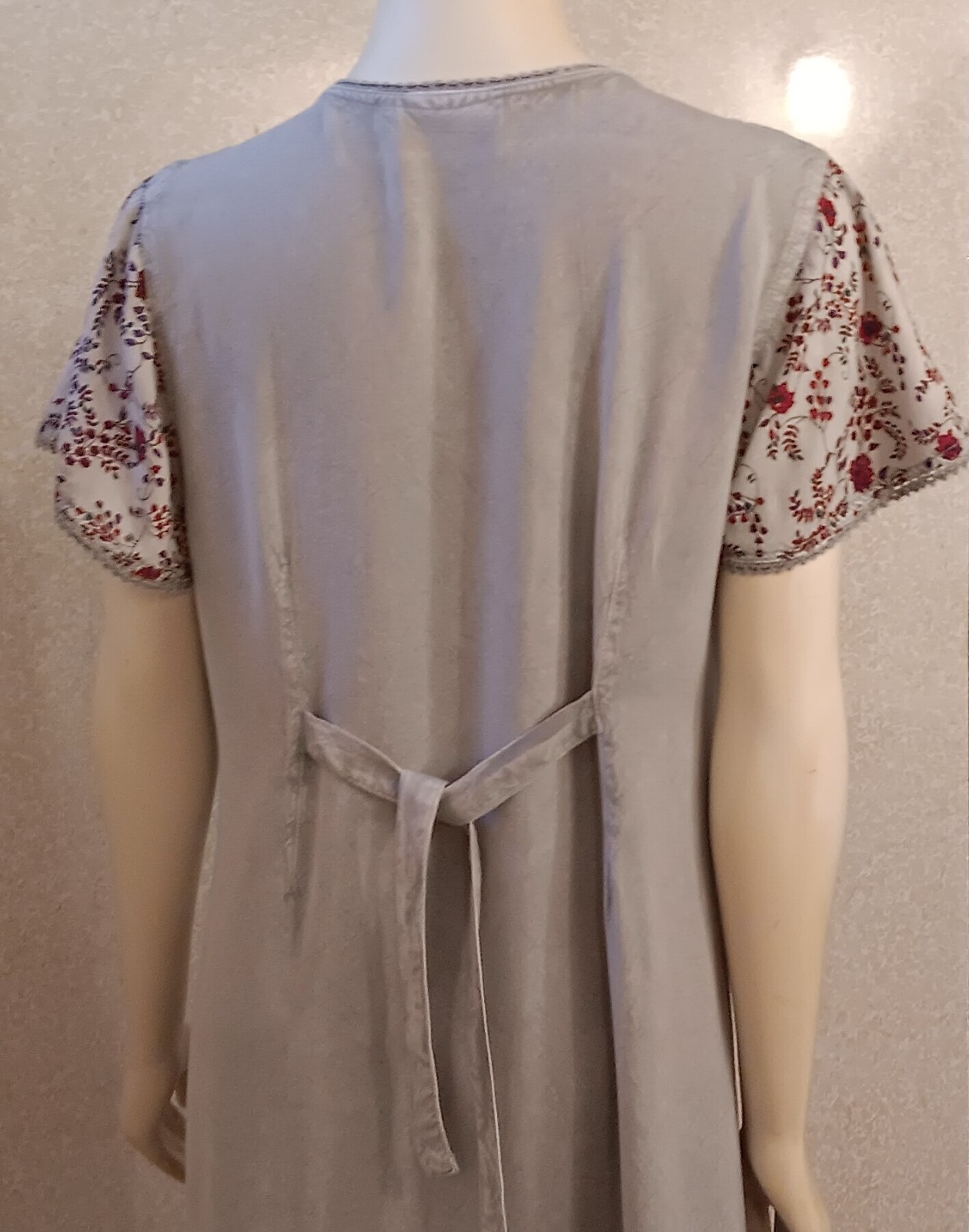 Vtg Coline, Bohemian, Chambray Embroidered Midi Dress, Gray & Cranberry, Lrg