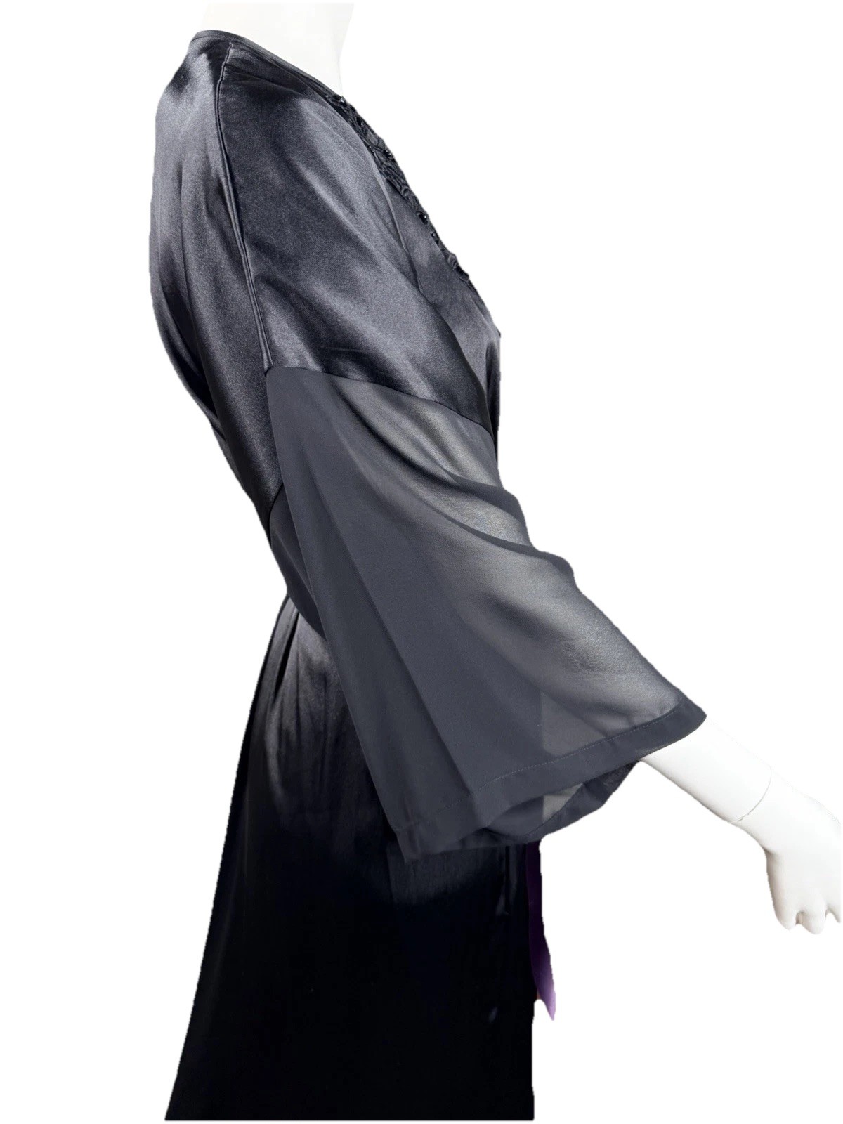 VTG beaded Expressions California Dynasty XL Kimono Style Robe Goth Black Satin