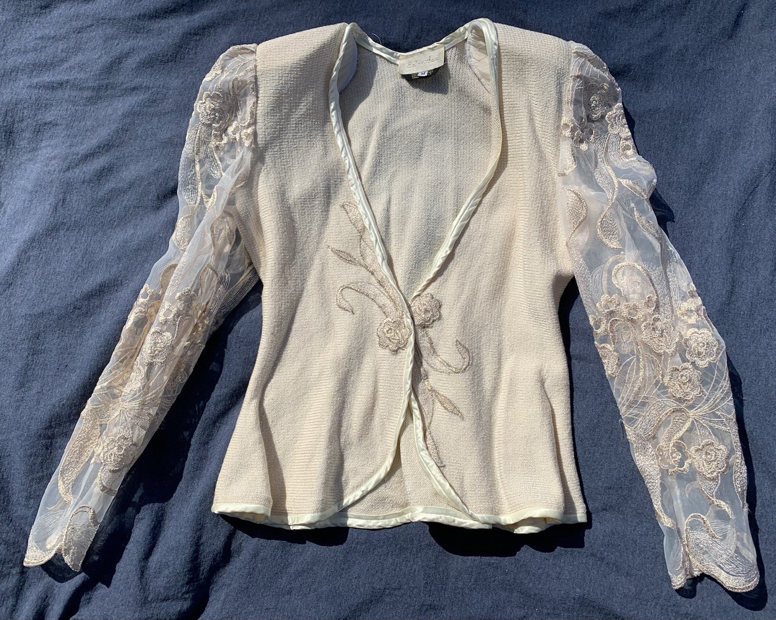 VTG EL-Ana 80’s Cream Cardigan Jacket Sequin Gold Lamé Sz Medium