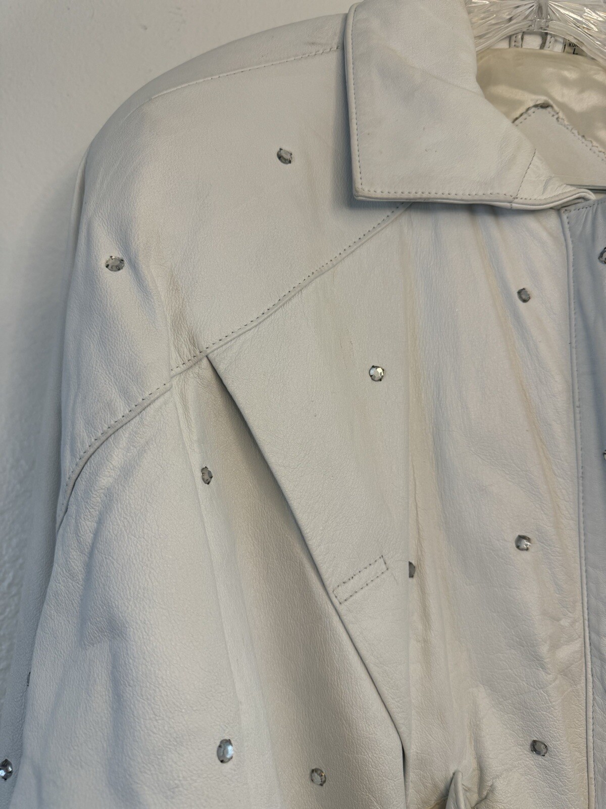 Vintage 1990s COPPER KEY White Leather Jacket Womens Large Rhinestone Coat Moto