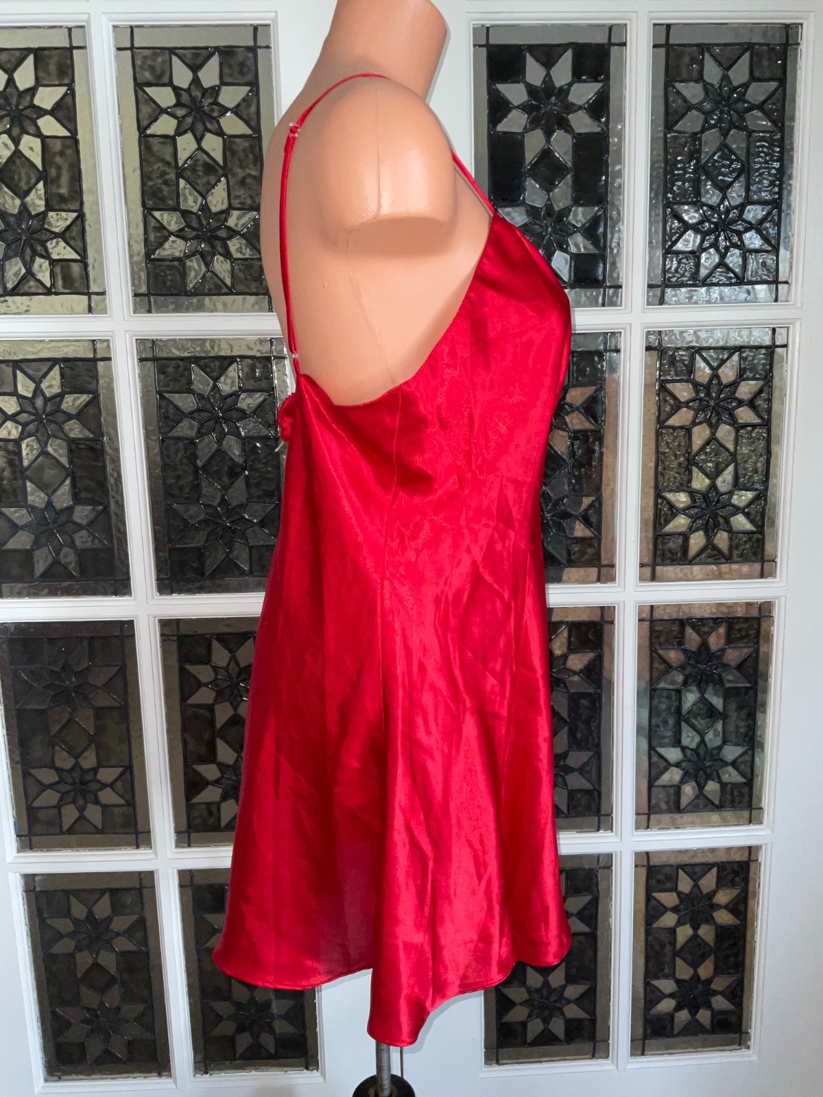 Vintage Frederick’s of Hollywood Silky Red Nightie Nightgown Sz. M