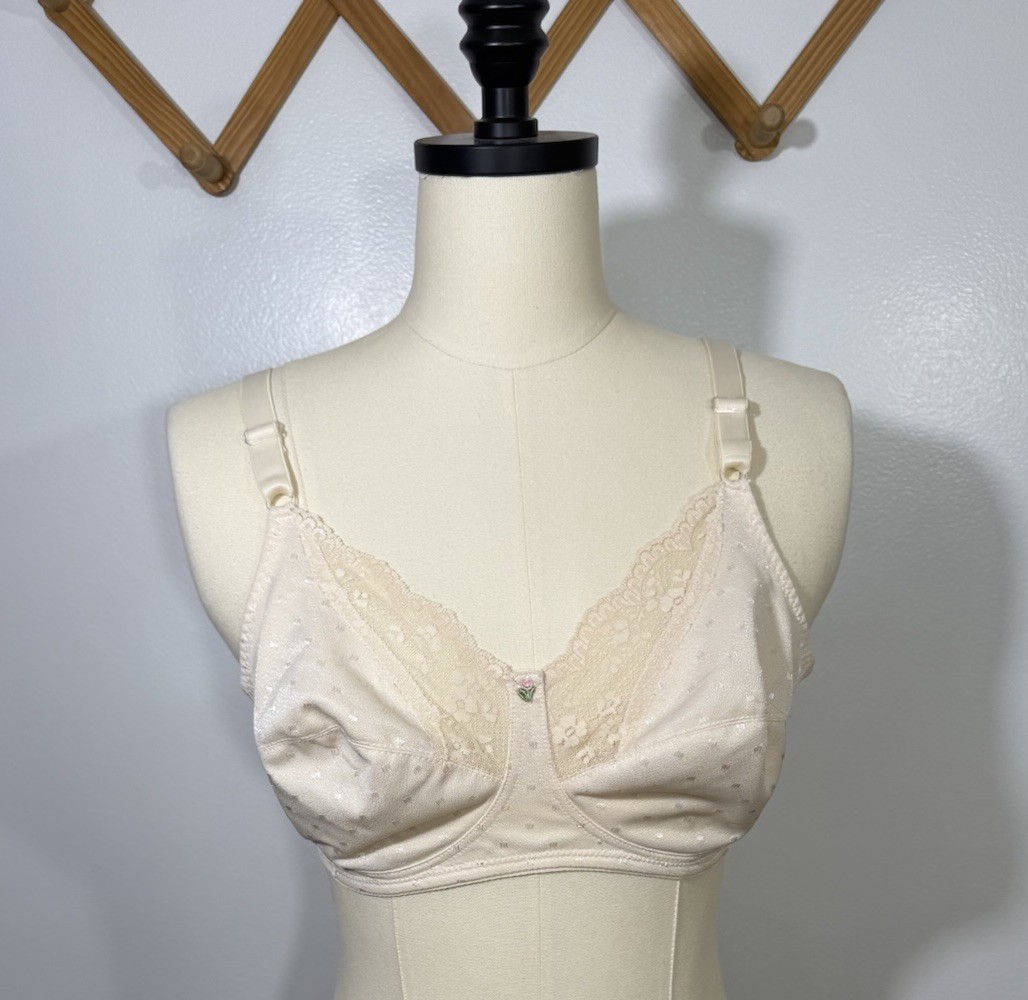 Vintage Bra Maidenform Letter Perfect 36C
