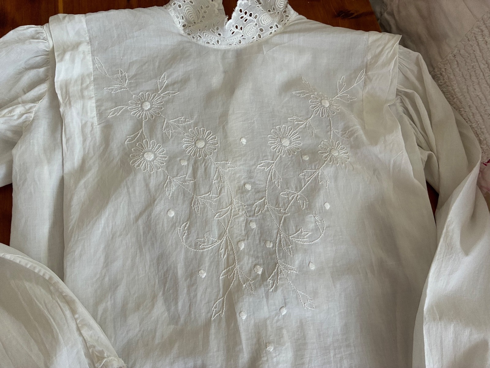 Antique Edwardian White Cotton Waist Blouse Embroidery Eyelet High Neck