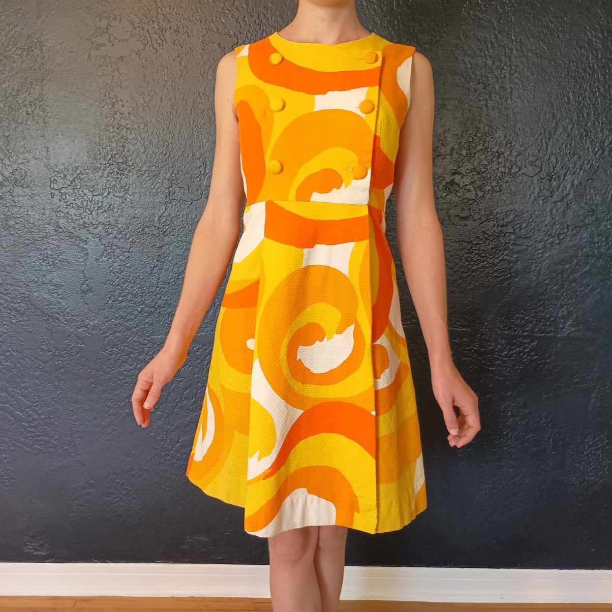 VTG Malia Hawaii 60s MCM Psychedelic Mod Gogo Mini Dress Atomic Orange SMALL
