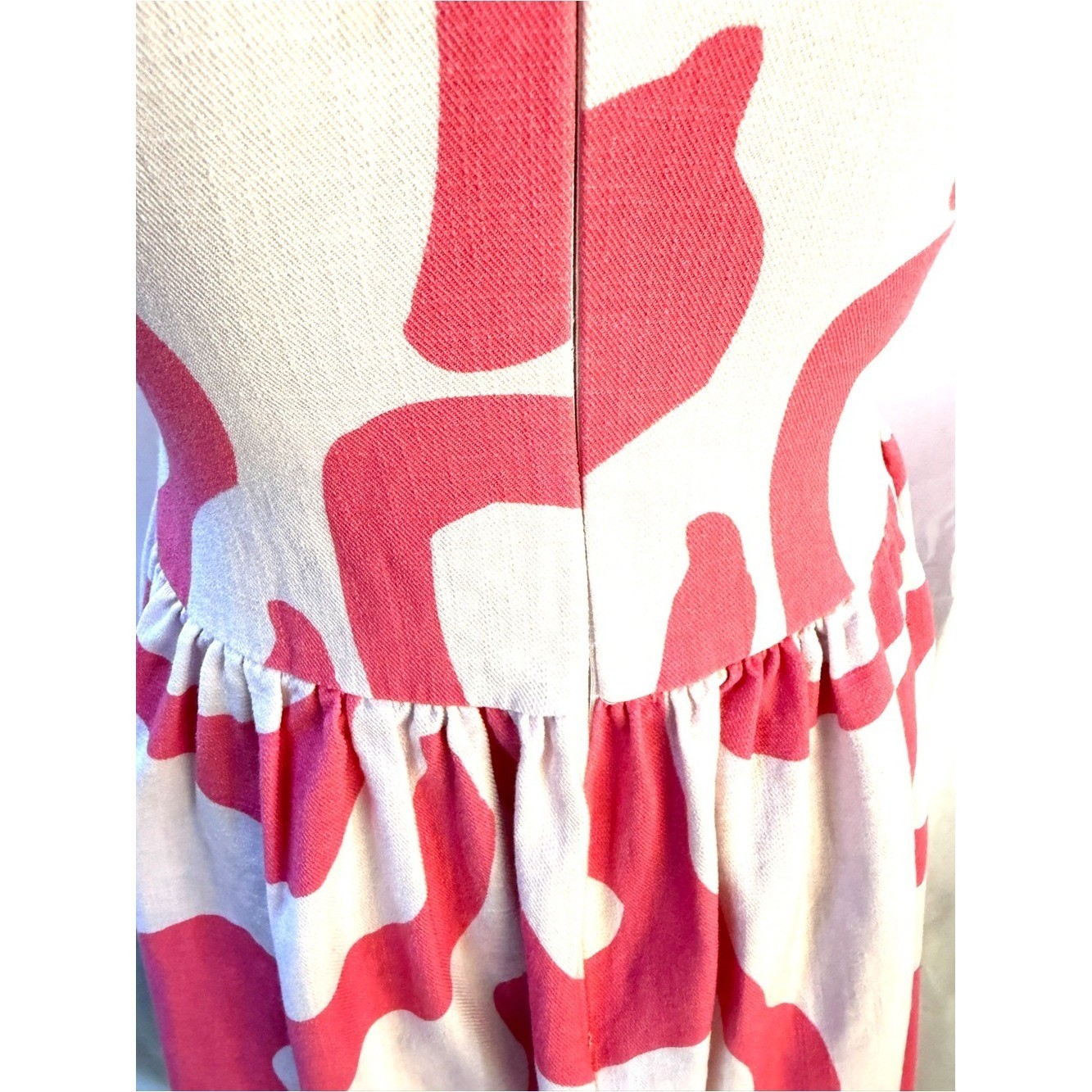 Urban Revivo Side Cutout Pink on Pink Graphic Swirl Retro Midi Dress, Size 4
