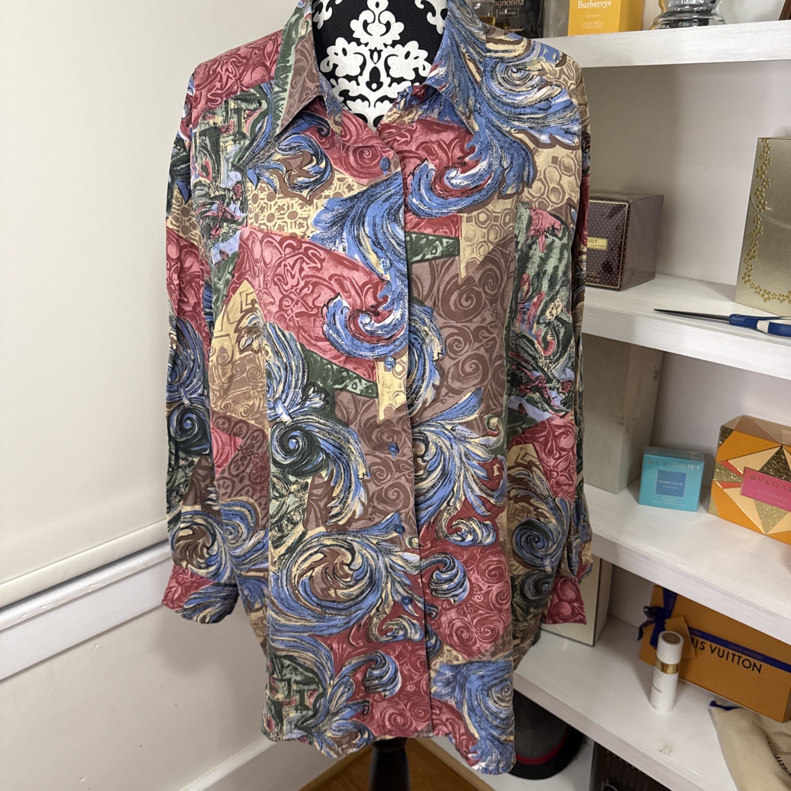 VTG ERIKA II Collection Size 2X 100% SILK Button Up Blouse Romantic Watercolor