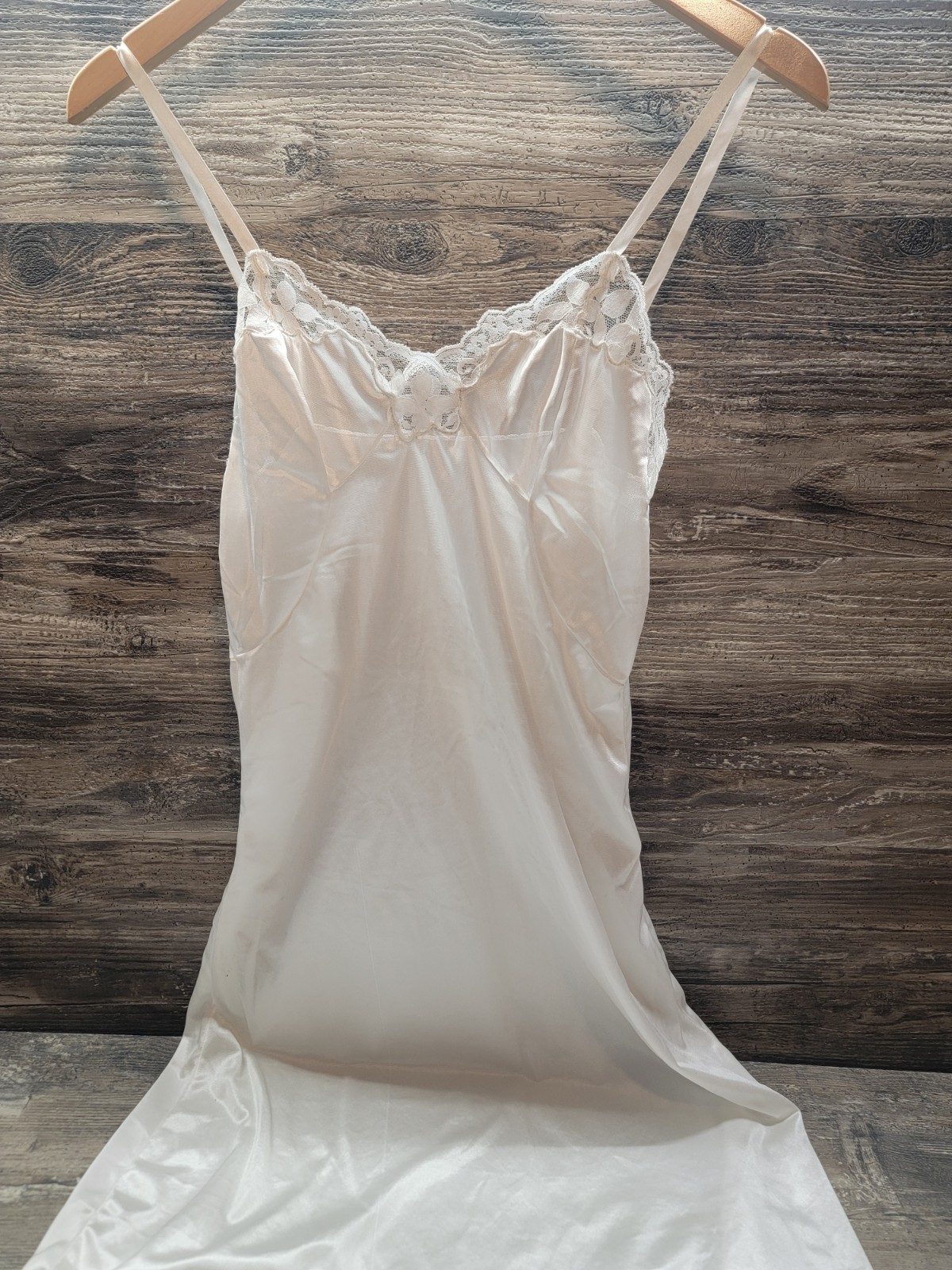 Vintage Slip, Contessa, poly-cotton-blend Ivory Lace 34
