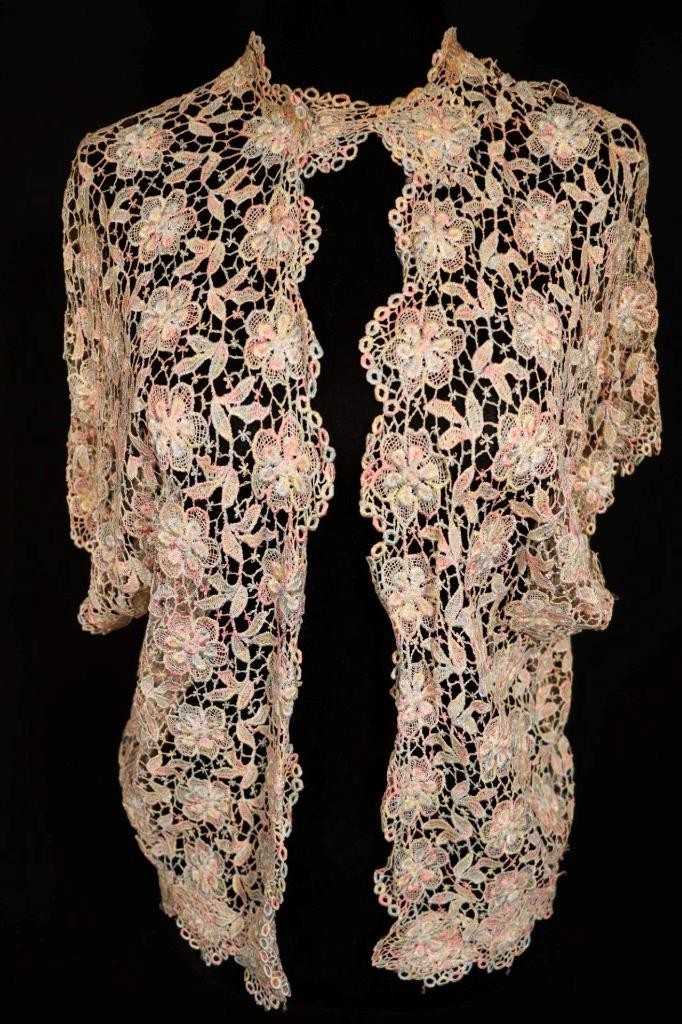 Vintage 1940&rsquo;s French Silk Lace Shoulder Jacket Size Med-Large Excellent Cond