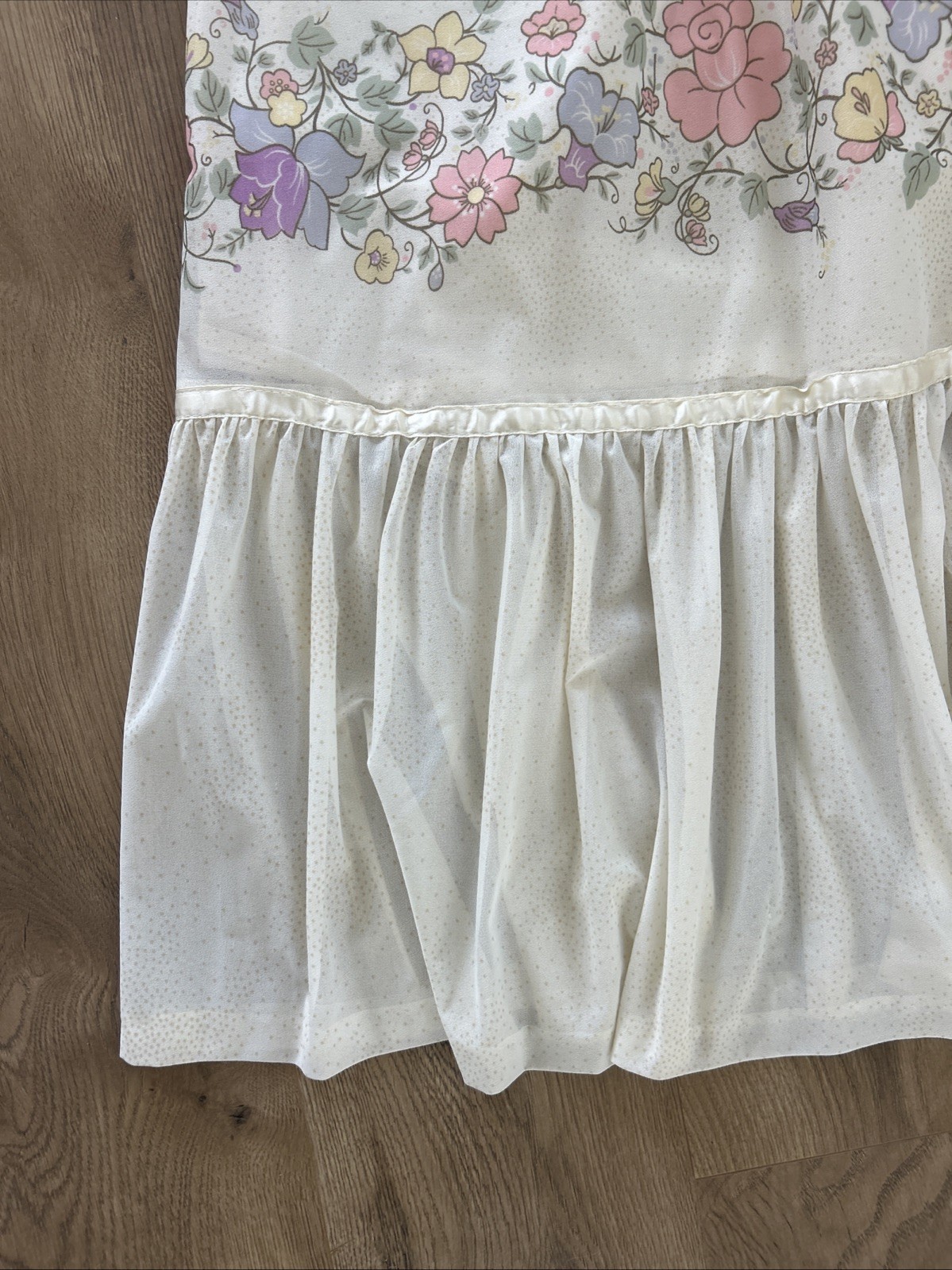 Vtg Vicky Vaughn Juniors 1970s Cream Floral Maxi Sundress Ruffle Bust XS/S Sz 5