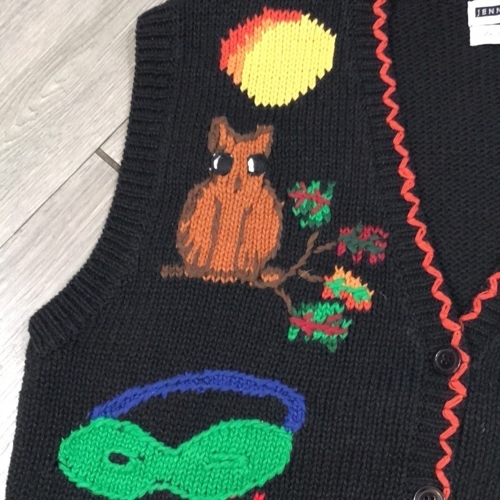 Jennifer Moore Halloween Knitted by Hand Vintage Embroidered Sweater Vest