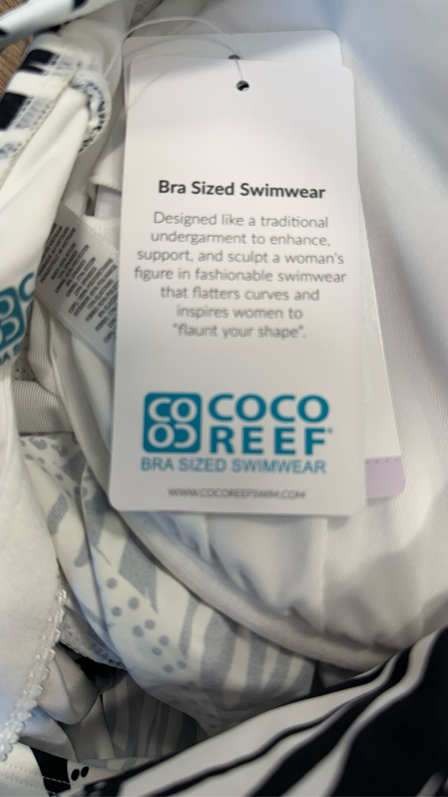 Coco Reef Tankini Top 38DD Black White Tropical Leopard