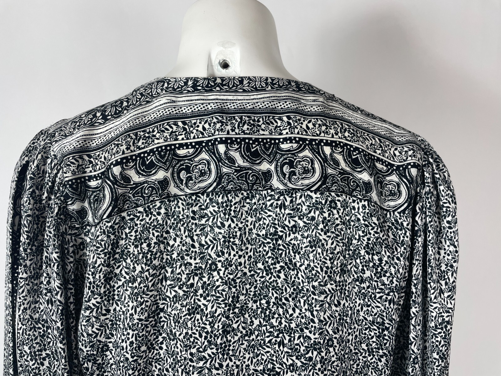 Vintage 80s DIANE FREIS ORIGINAL Jacquard Skirt suit ensemble 40&Prime; Bust M/L