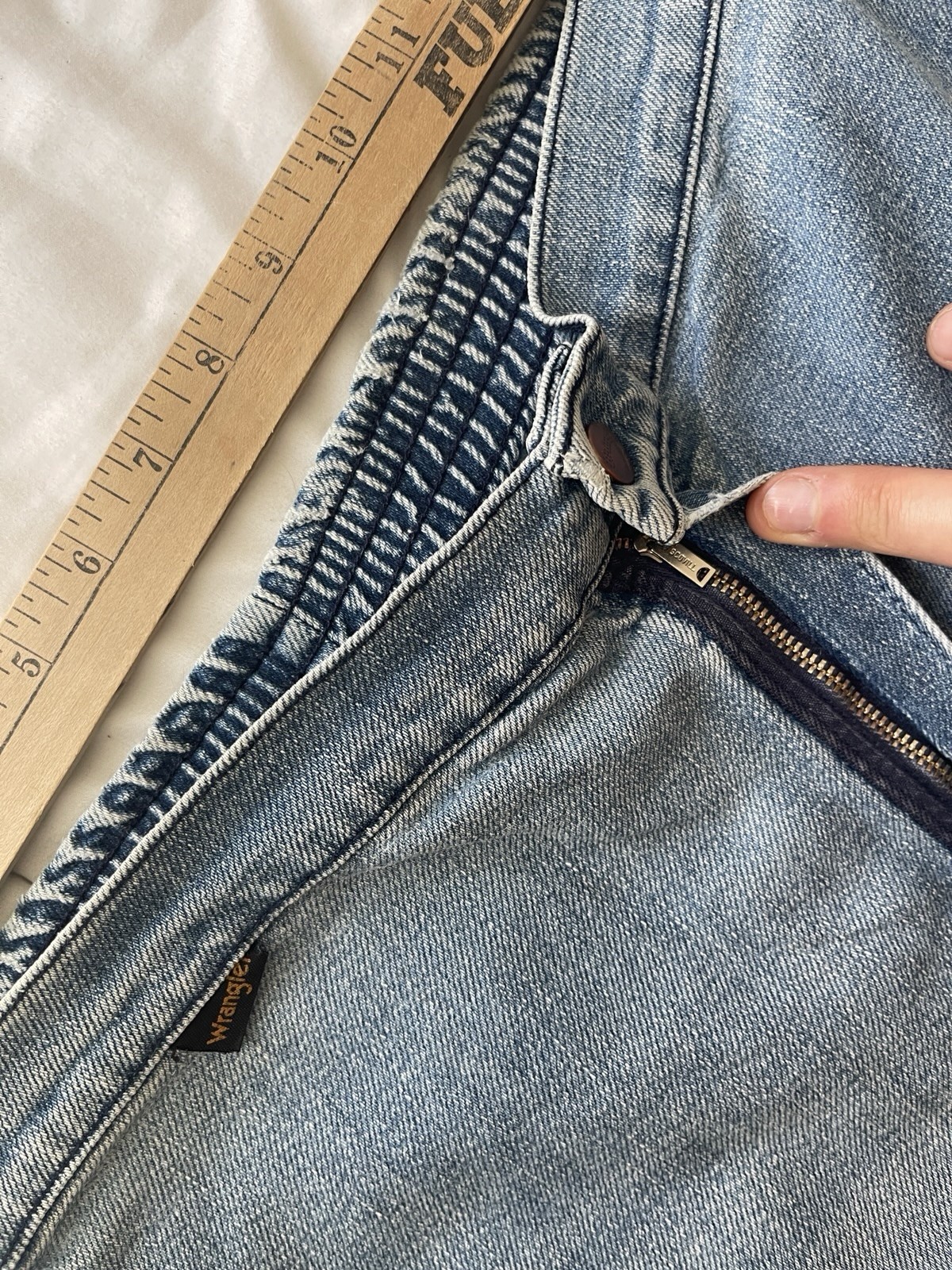 Vintage 70s Wrangler Flared Sanforized Bellbottom Jeans 27×27 Faded Western USA