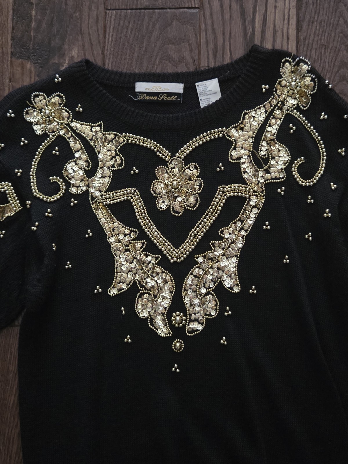 🍾Vintage Dana Scott Black Gold Sequin Beaded Sweater Medium Ramie Glam Holiday