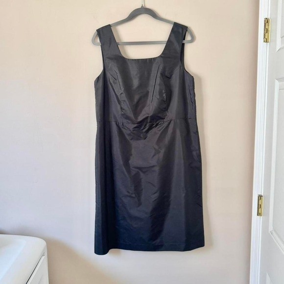 90s Liz Claiborne 100% silk little black dress square neckline vintage pencil
