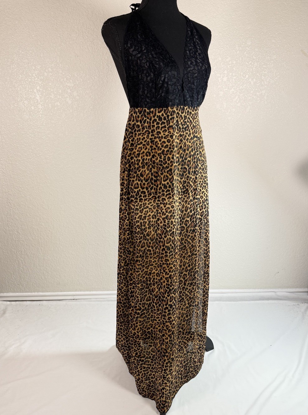 Petra Fashions Sz Small Sheer Leopard Halter Nightgown Y2K Open side