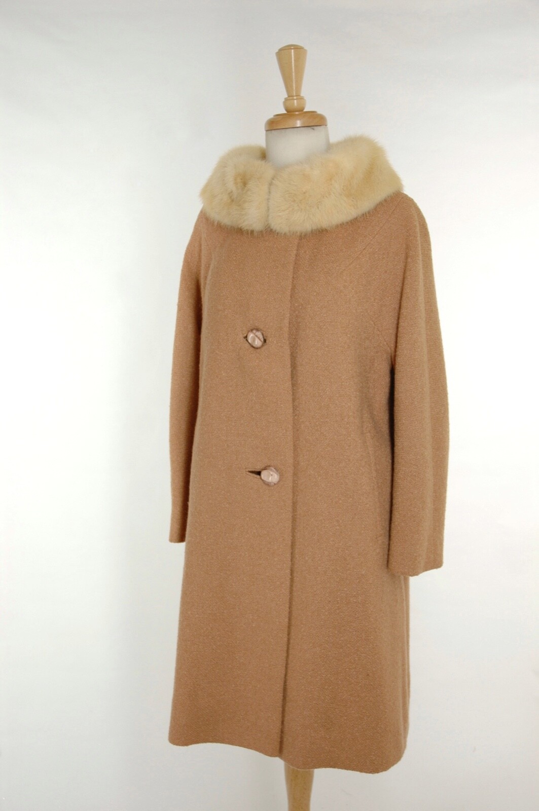 VTG 1960s MEDIUM LARGE Camel Cream Coat Wool Tweed Oversize Mod Fox Fur Collar